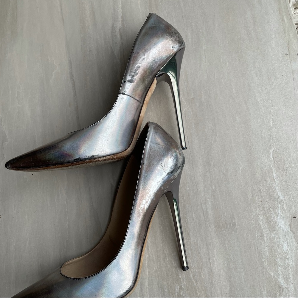 Jimmy Choo Silver Holigraphic Mirror Anouk leather pumps - Picture 2 of 7